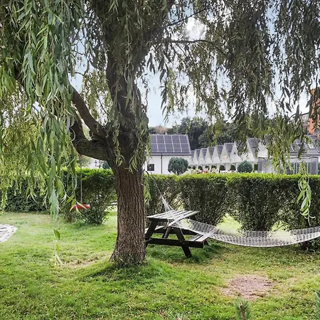 2 Bedroom Beautiful In Holiday home Darlowko