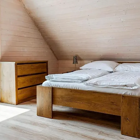 2 Bedroom Beautiful In * Darłówko